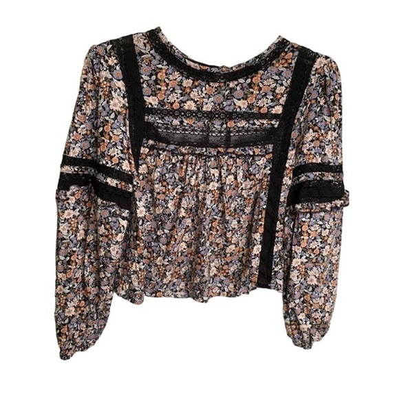 AMERICAN EAGLE Peasant Ditzy Floral Open Back Long Sleeve Crop Top Small - Picture 2 of 7